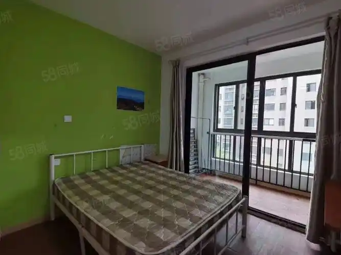 泗泾新苑东区1室1厅1卫南北通透配套齐全电梯房