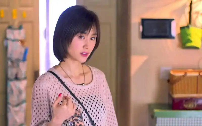 王子文八年前在欢乐颂里面的穿搭,换作现在也不过时!