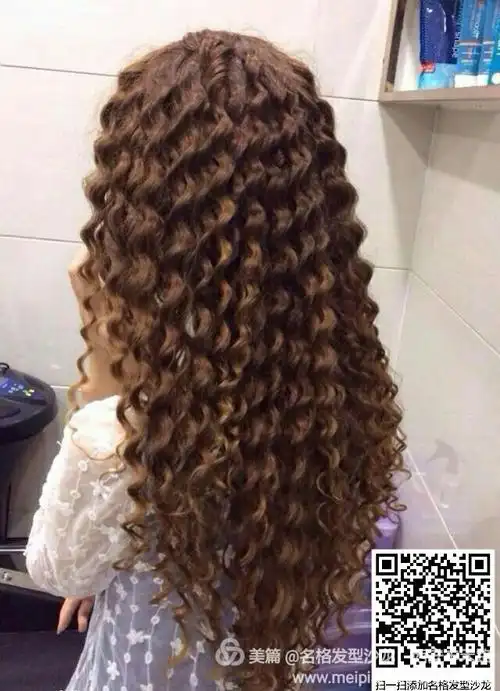 "热"发型欧美小螺旋卷