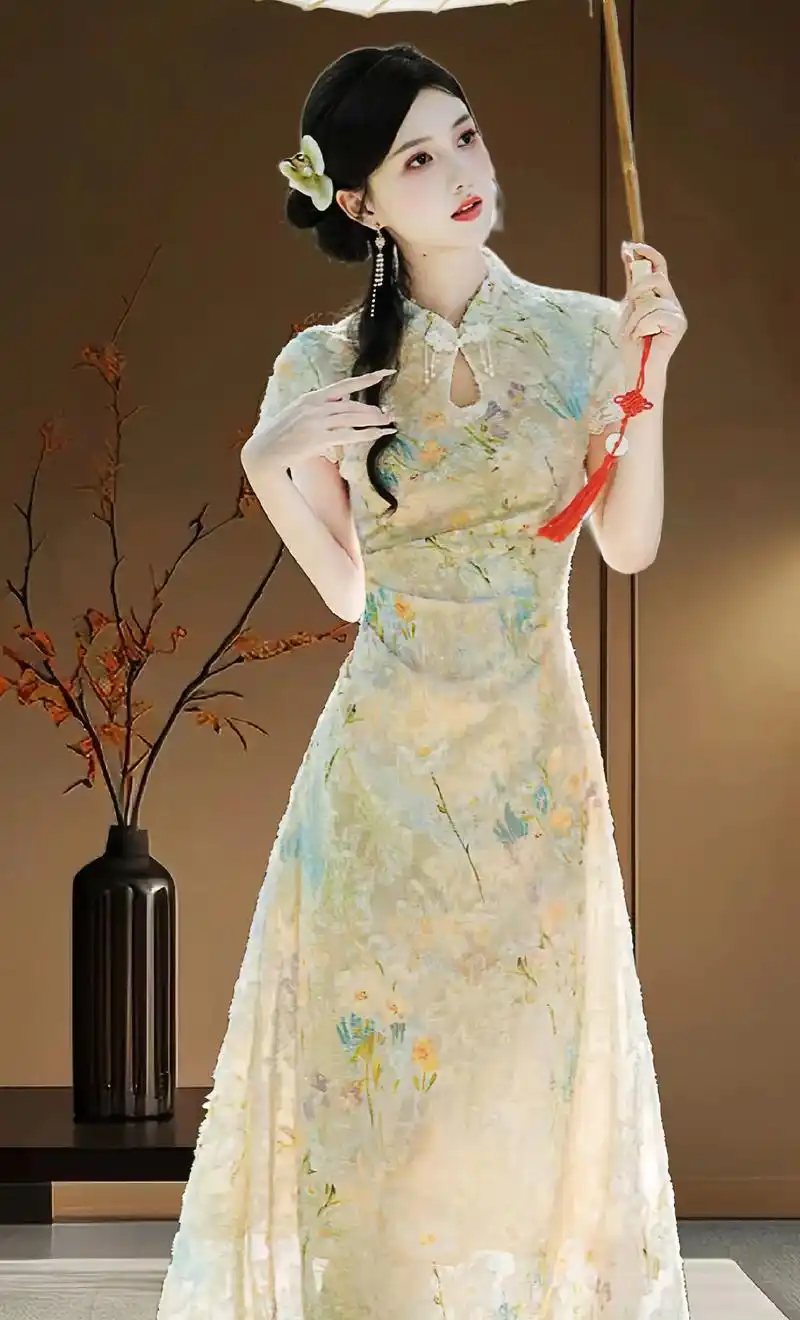 姐妹们! 新中式美学烧花显瘦少女旗袍长 裙连线 家人们