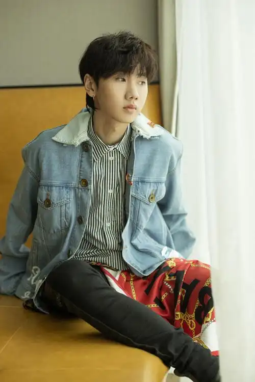 汪苏泷时尚潮流写真图片59