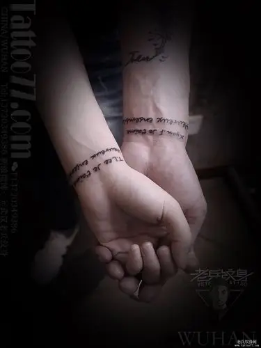 手腕情侣英文纹身作品