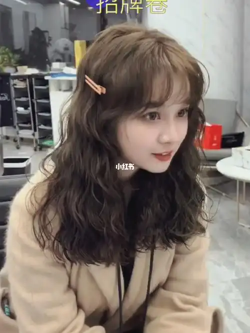 中长发法式芭比烫91细软发质的福音~圆脸方脸一定要尝试的发型!