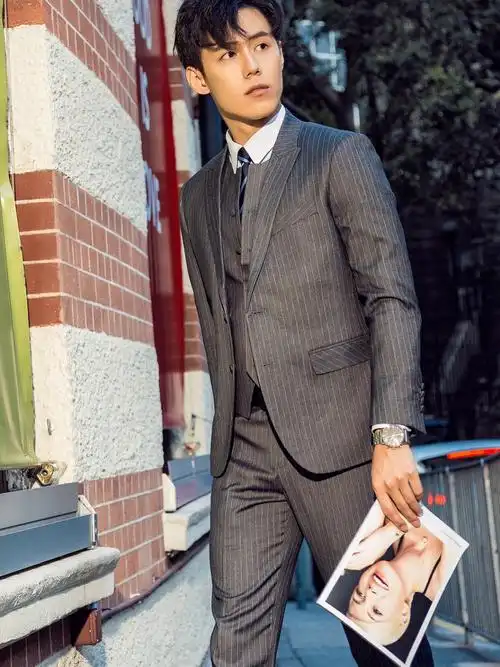 穿上西装去街拍