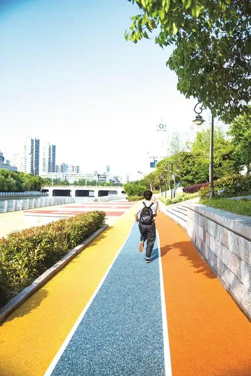 高颜值健身步道|健身_新浪新闻