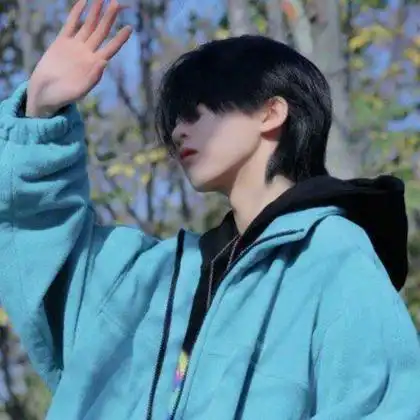 男生阳光开朗帅哥头像,好看的帅哥图片头像高清阳光_男生头像_头像屋