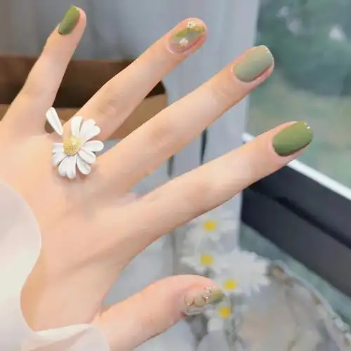 网红牛油果色指甲油胶2022年新款流行显白森林绿抹茶色美甲光疗胶