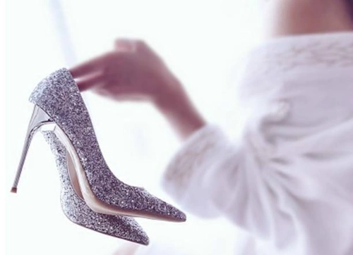 心理测试,选一双高跟鞋,测你被劈腿的几率有多高