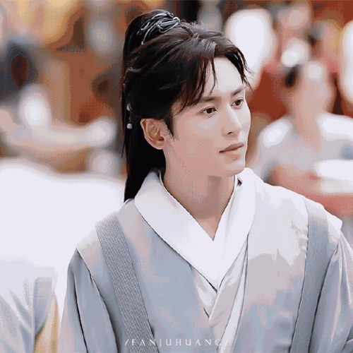 山河令#一家三口的歪头杀,一家人就是要整整齐齐成岭:是我不配嘛