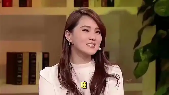 女明星一夜暴富5000万两任老公皆恋爱脑