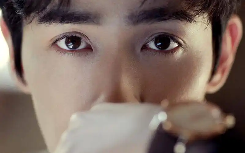 【朱一龙】过于生动,是会撩人的成熟居了~丨0416生贺