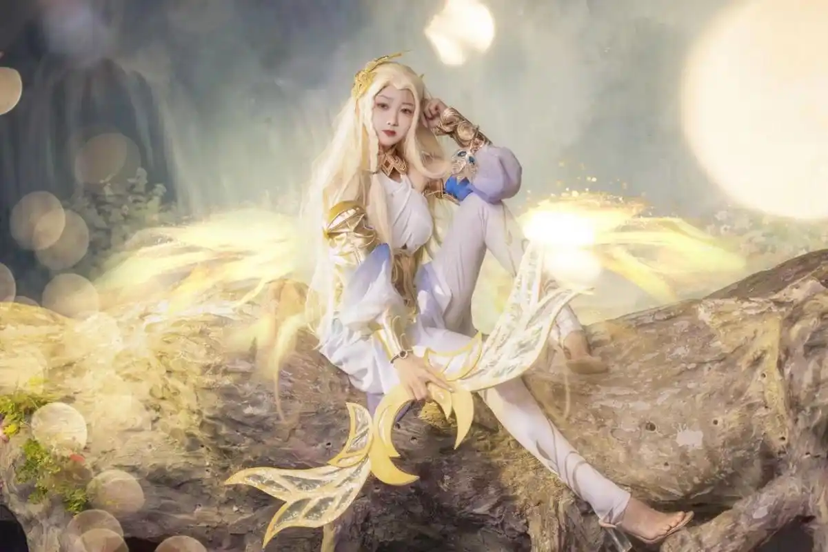 王者荣耀 艾琳 cos正片 精灵之弓 艾琳 出镜:云汐 摄影:年糕 妆娘