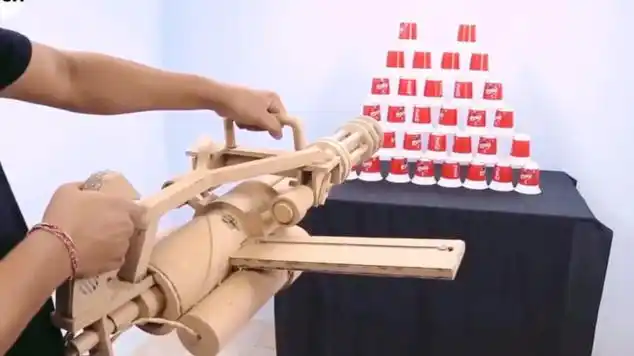 手工大神制作纸质版加特林机枪试枪那一刻跪了