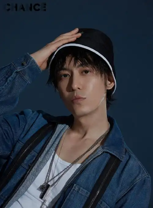 陈楚河牛仔外套酷感写真图片36