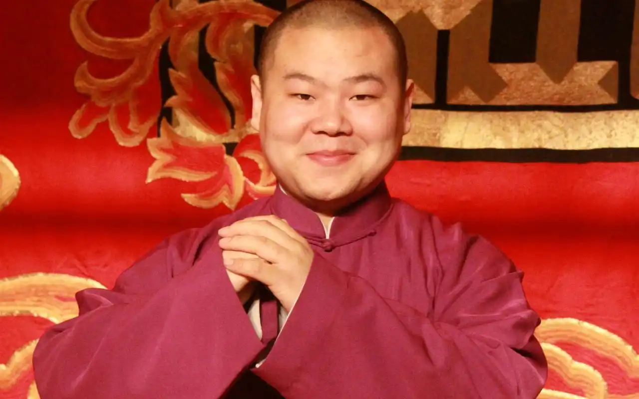 小岳岳岳云鹏搞笑欢乐图片桌面壁纸