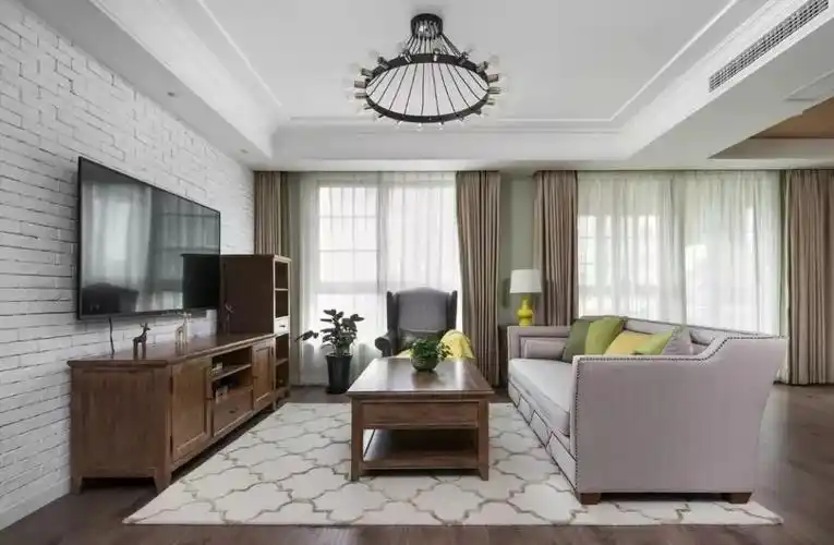 天花做吊顶,加一圈石膏线,档次立马高不少!