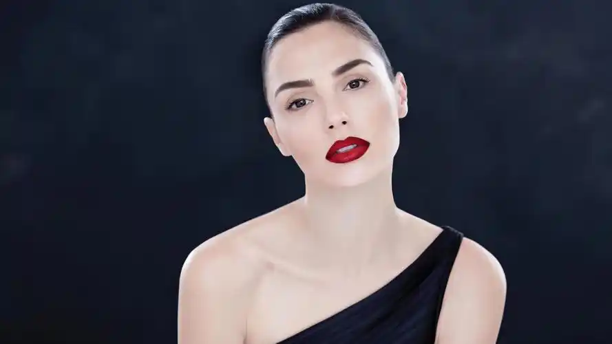 模特 国外美女壁纸【99】壁纸于2020-06-16上传元气壁纸平台,女明星