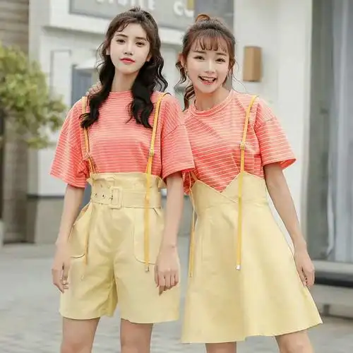 这一套闺蜜装也不错,颜色衣服都很适合