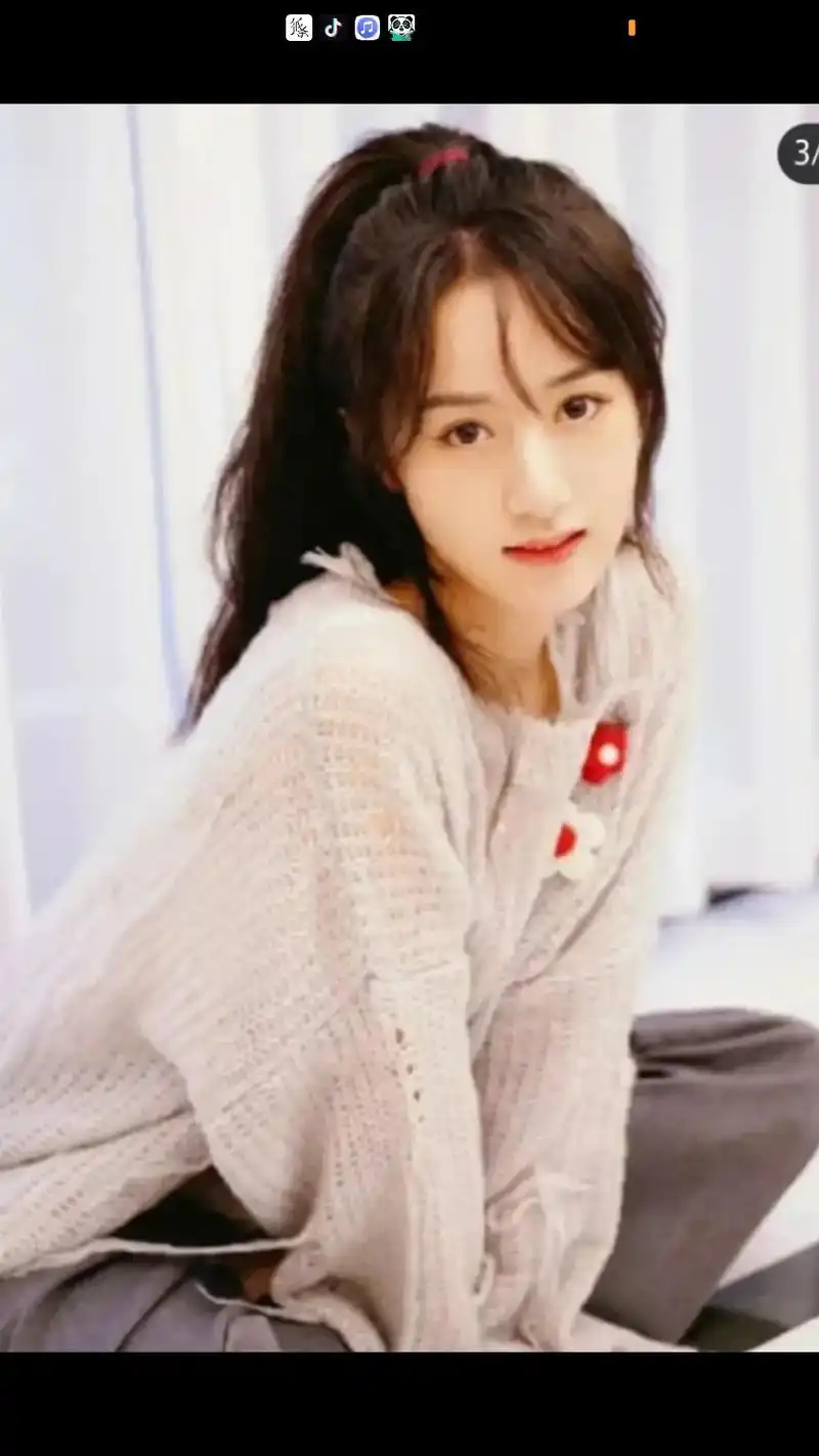 你们要的袁冰妍可爱照片来啦   #我喜欢的女孩    #清纯 - 抖音