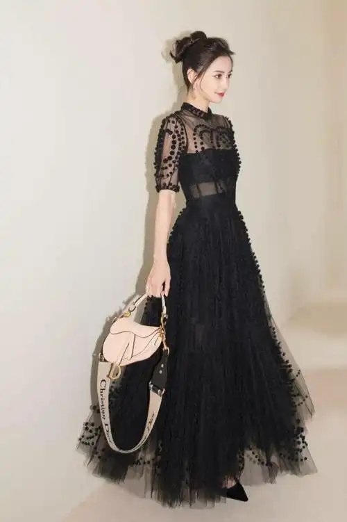 杨颖dior二零一九春夏成衣系列发布秀