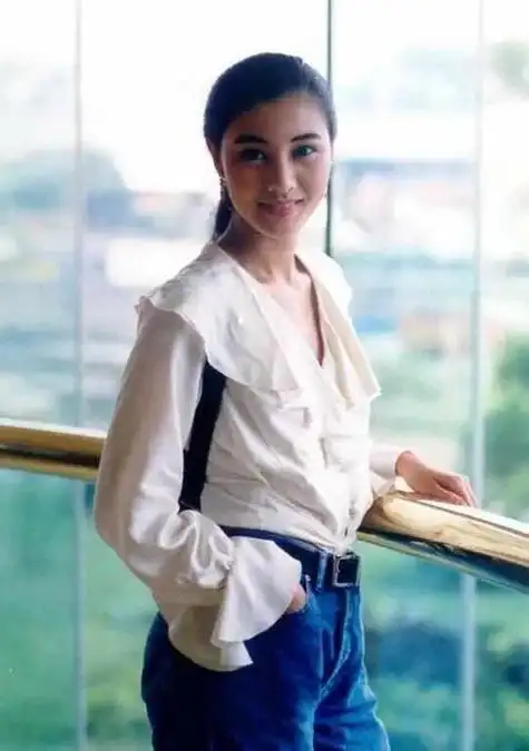 李嘉欣的个人资料及简介(史上最强小三)-韩剧网-最新韩剧资讯网