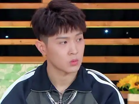 《我要这样生活》马伯骞把摄像机聊到没电 说话太起劲停不下来