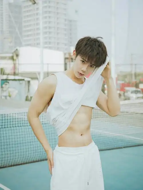 166个薄肌男大学生