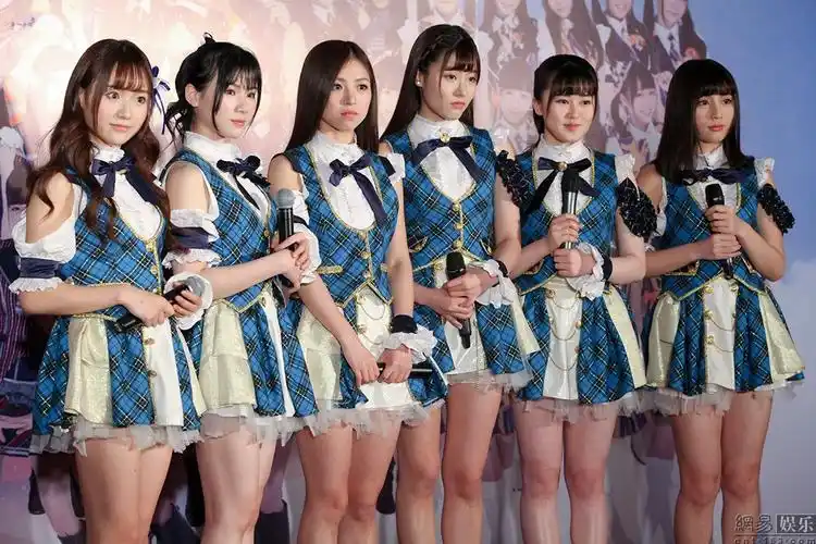 新闻中心 娱乐 娱情速递 正文  snh48   snh48