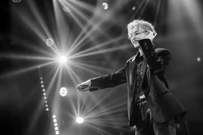 朱星杰电台星事巡演##风里雨里 星杰等你