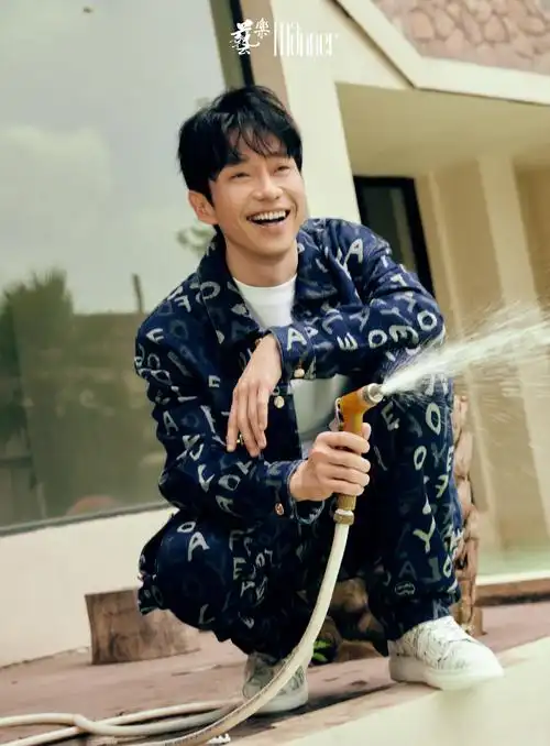 张栋梁为心而声大片##艺乐封面故事