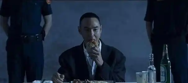 同样演吃盒饭把阮经天曾志伟和任嘉伦放在一起差距一目了然