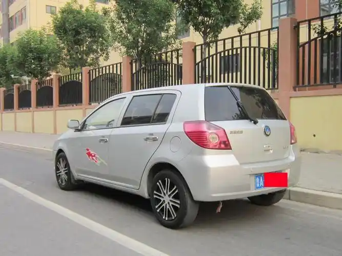 【济南】2010年6月 吉利 金鹰 2010款 1.5l 自动豪华型 自动档