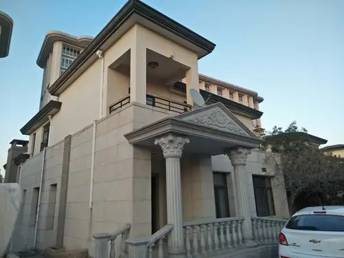 东山墅 4室 南北通透 468平 100000元