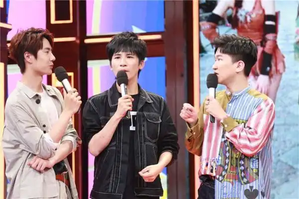 王一博,大张伟,张大大