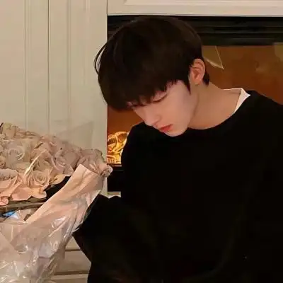 甜蜜浪漫的情侣头像一男一女