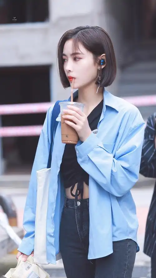 超美腻许佳琪 7815-壁纸咖swag