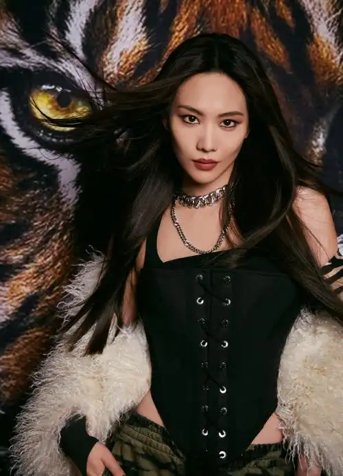 王霏霏了不起舞社