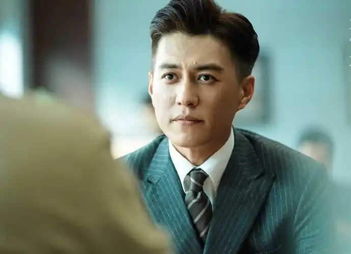 突围还未播靳东又一剧来了携手氧气美女阵容有牌面