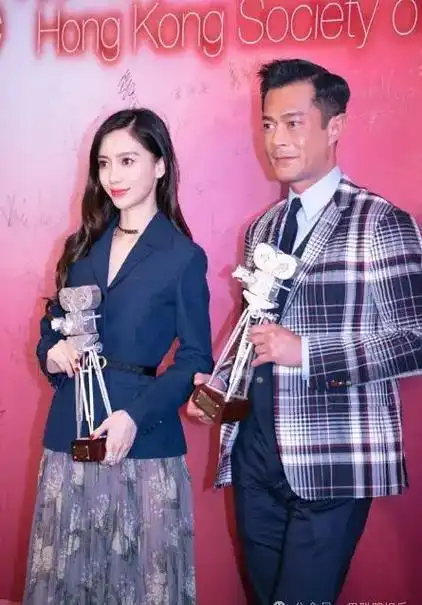 baby投靠古天乐?与黄晓明划清界限,两人已经隐婚,女方香港复出