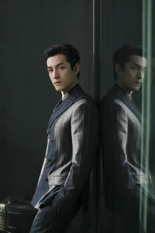 男神胡歌时尚帅气写真