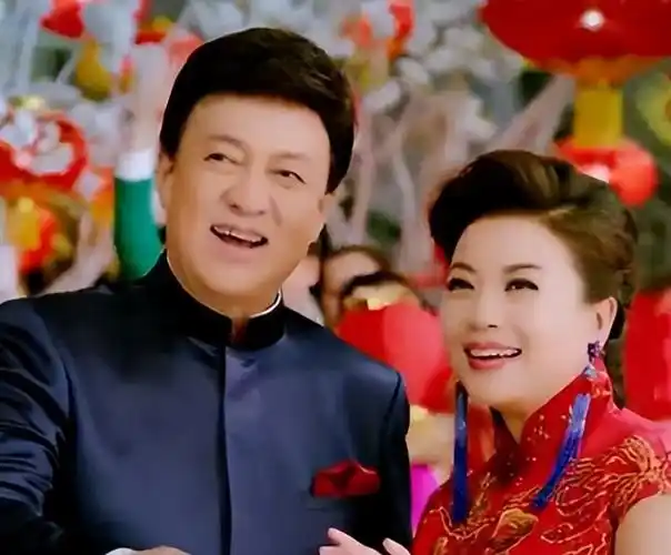 歌手张也:55岁未婚未育,和"男闺蜜"吕继宏神仙友情让人羡慕!