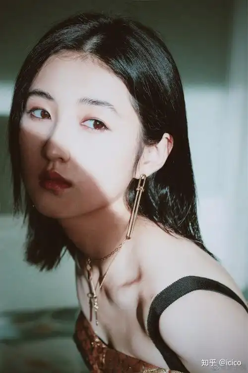 如何评价张子枫的长相