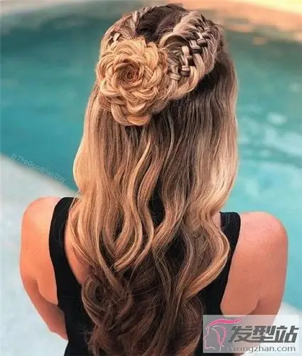 长发这样编更好看 花样编发美爆了