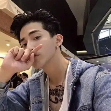 高级感满满的潮男酷男头像真人图片 又潮又酷的精致男生微信头像