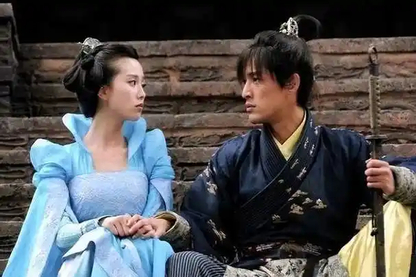 《天下第一》:由李亚鹏,霍建华,叶璇,郭晋安,黄圣依,高圆圆,邓超