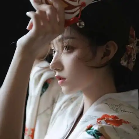 日本女生头像和服