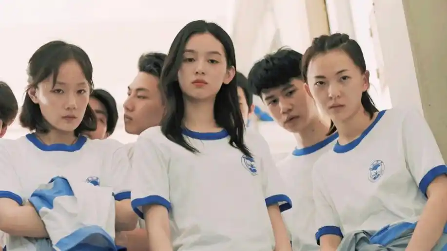 周也《少年的你》魏莱