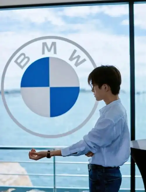 易烊千玺宝马新生代代言人