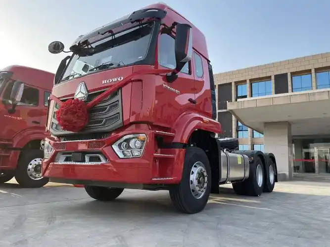 这是一款招财车快来重汽豪沃n系列车上找元宝呀