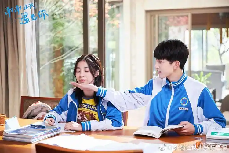 郭俊辰72万鹏电视剧里的有人嗑不